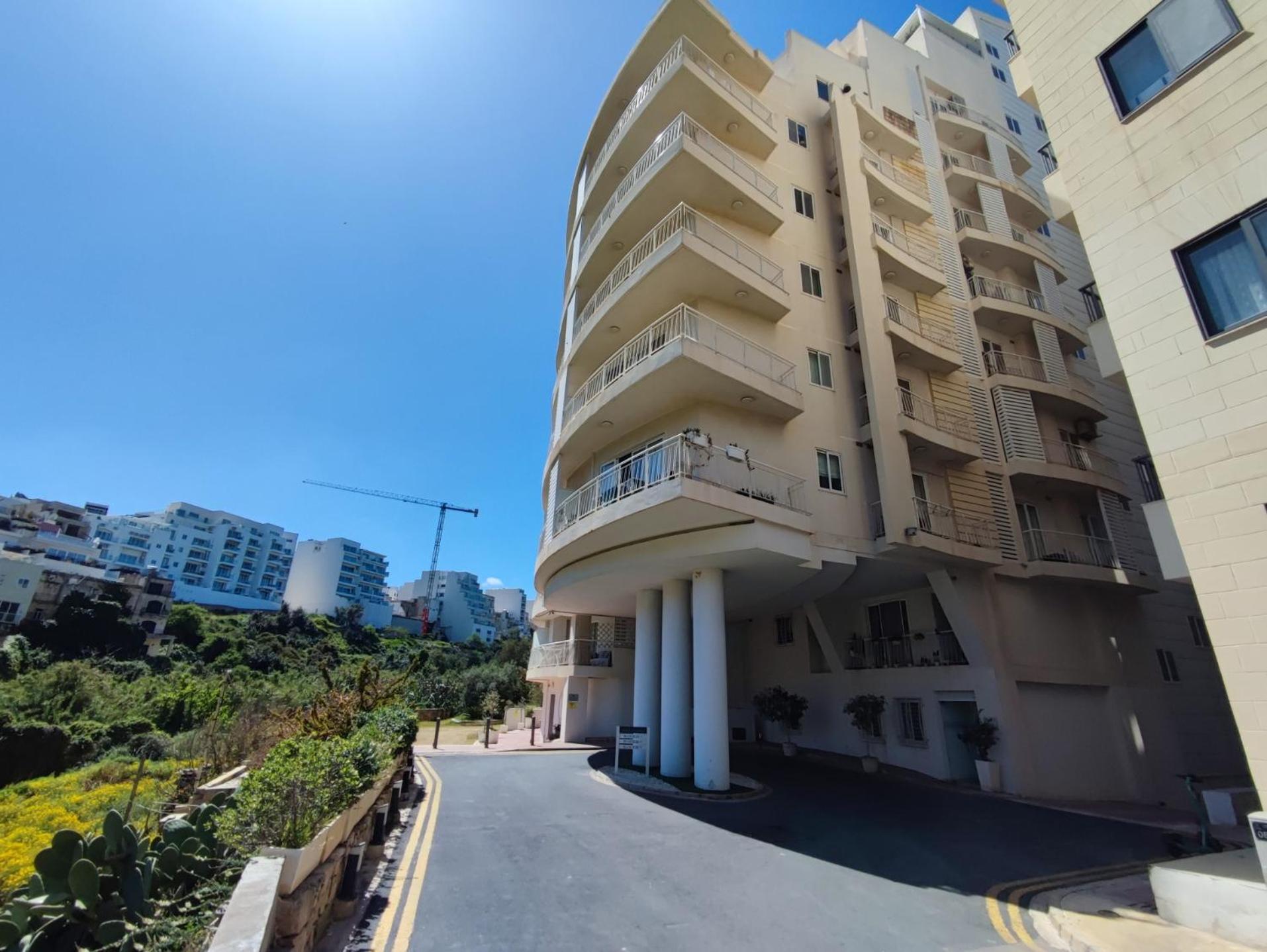 St Julians - Balluta 2 Bedroom Apartment Saint Julian's 외부 사진