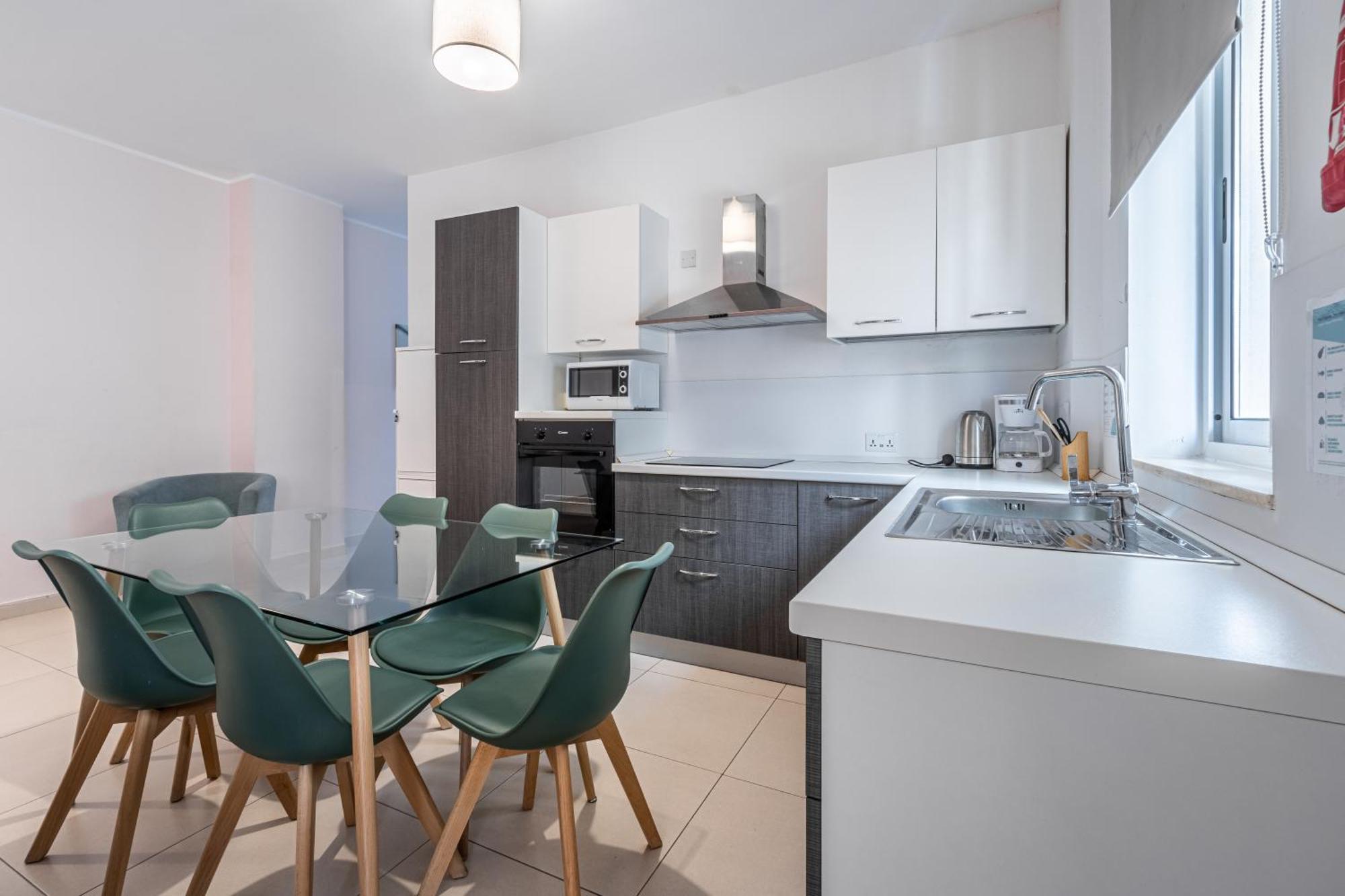 St Julians - Balluta 2 Bedroom Apartment Saint Julian's 외부 사진