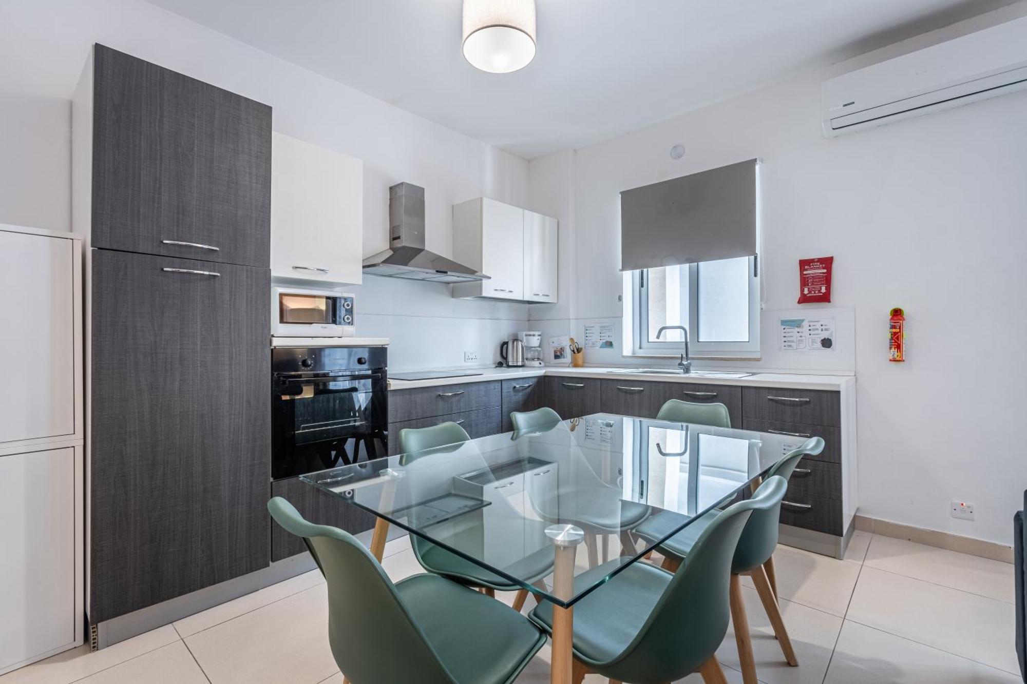 St Julians - Balluta 2 Bedroom Apartment Saint Julian's 외부 사진
